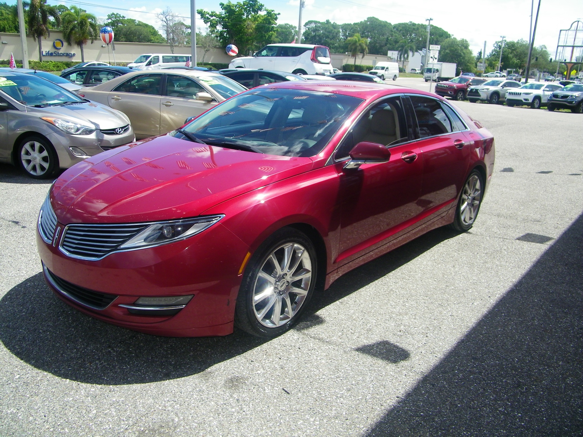 photo of 2014 Lincoln MKZ FWD