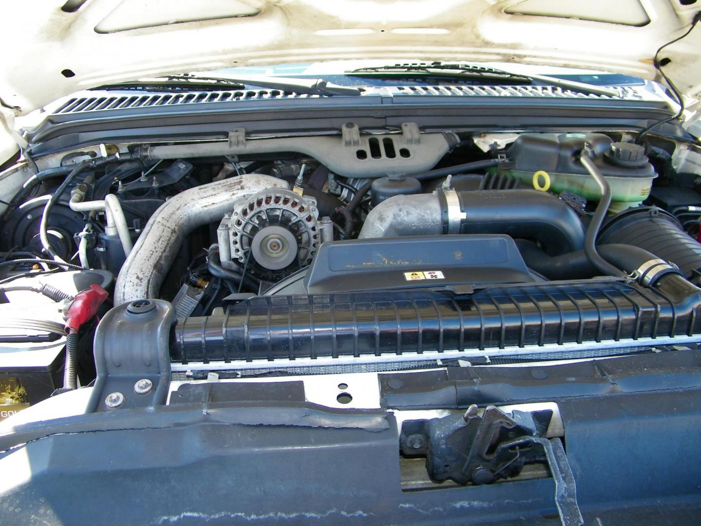 2006 WHITE /GRAY Ford F-350 DULLY 6.0 4WD Lariat Crew Cab 4WD DRW (1FTWW33P56E) with an 6.0L V8 OHV 32V TURBO DIESEL engine, AUTOMATIC transmission, located at 4000 Bee Ridge Road, Sarasota, FL, 34233, (941) 926-0300, 27.298664, -82.489151 - Photo#8