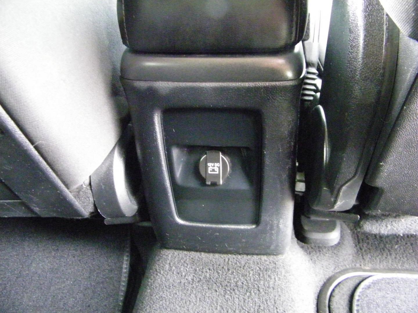 2015 Gray /Gray Dodge Journey SXT (3C4PDCBGXFT) with an 3.6L V6 DOHC 24V engine, 6-Speed Automatic transmission, located at 4000 Bee Ridge Road, Sarasota, FL, 34233, (941) 926-0300, 27.298664, -82.489151 - Photo#14