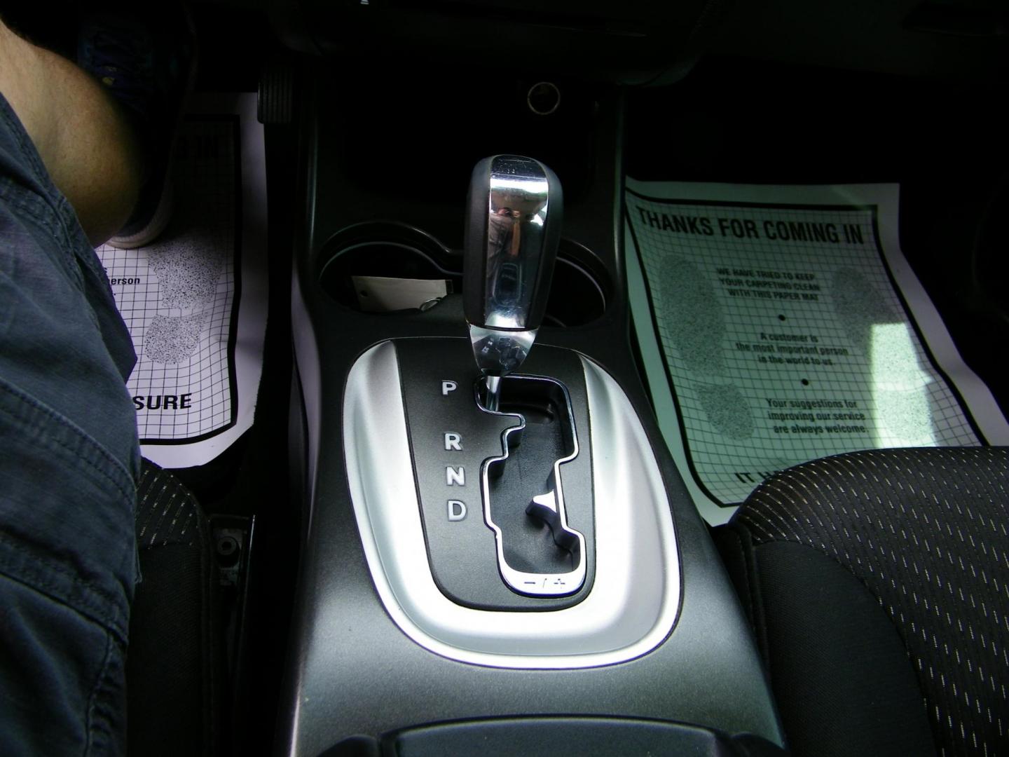 2015 Gray /Gray Dodge Journey SXT (3C4PDCBGXFT) with an 3.6L V6 DOHC 24V engine, 6-Speed Automatic transmission, located at 4000 Bee Ridge Road, Sarasota, FL, 34233, (941) 926-0300, 27.298664, -82.489151 - Photo#21