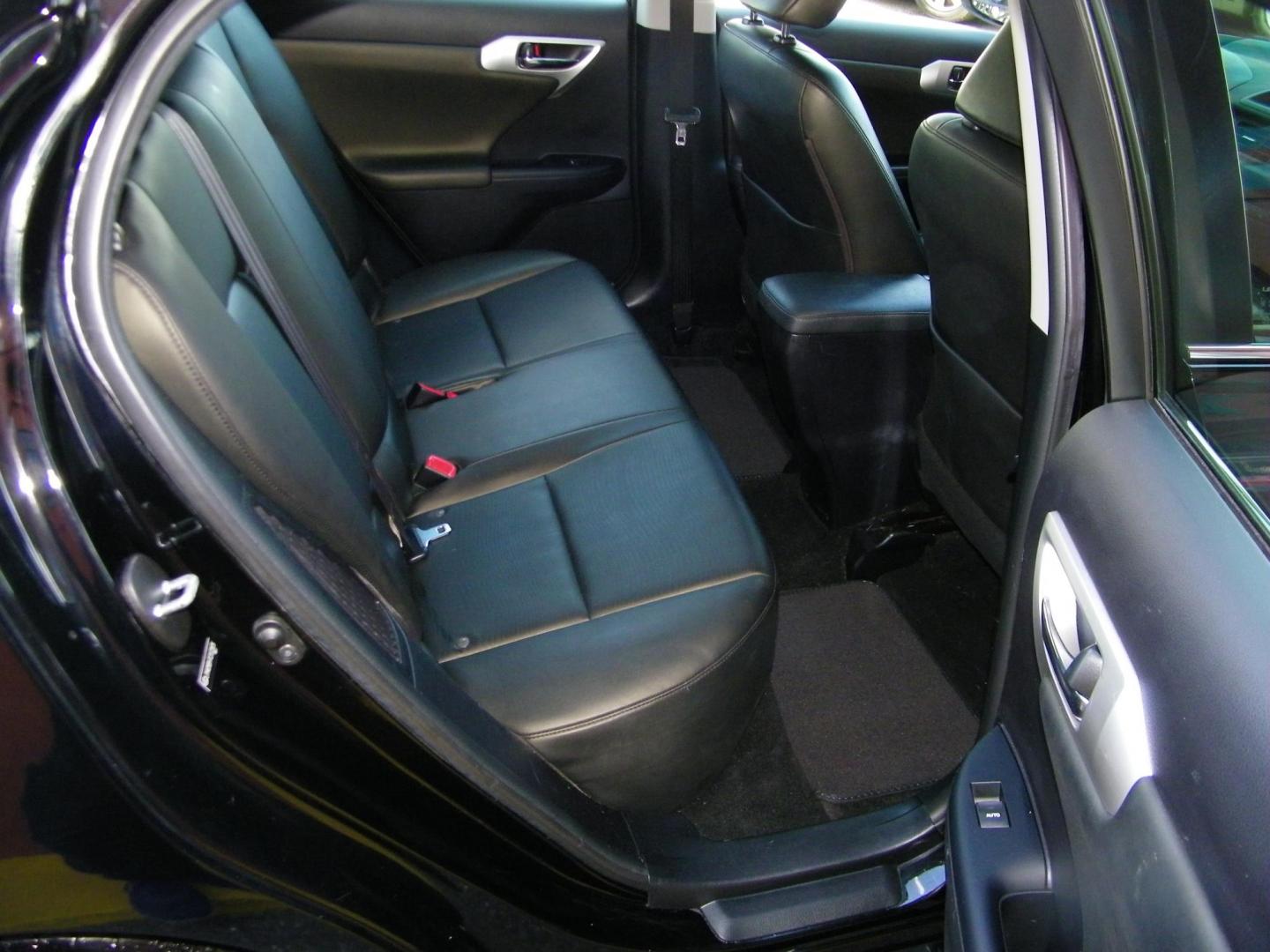 2012 BLACK /BLACK Lexus CT 200h Base (JTHKD5BH7C2) with an 1.8L L4 HYBRID engine, Continuously Variable Transmission transmission, located at 4000 Bee Ridge Road, Sarasota, FL, 34233, (941) 926-0300, 27.298664, -82.489151 - Photo#7