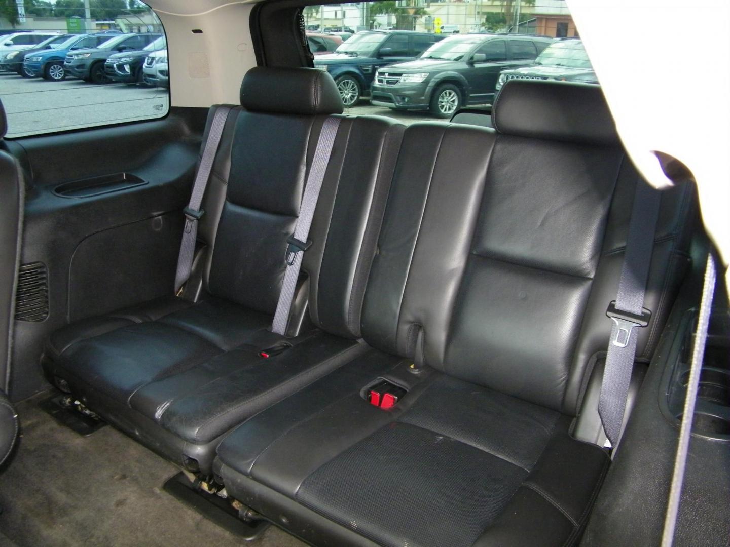 2007 Black /Black Cadillac Escalade 2WD (1GYEC63867R) with an 6.2L V8 OHV 16V engine, 6-Speed Automatic Overdrive transmission, located at 4000 Bee Ridge Road, Sarasota, FL, 34233, (941) 926-0300, 27.298664, -82.489151 - Photo#10