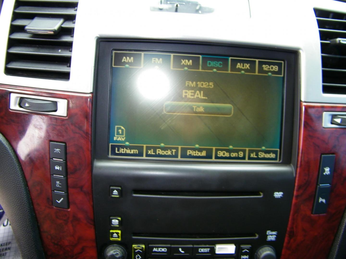 2007 Black /Black Cadillac Escalade 2WD (1GYEC63867R) with an 6.2L V8 OHV 16V engine, 6-Speed Automatic Overdrive transmission, located at 4000 Bee Ridge Road, Sarasota, FL, 34233, (941) 926-0300, 27.298664, -82.489151 - Photo#28