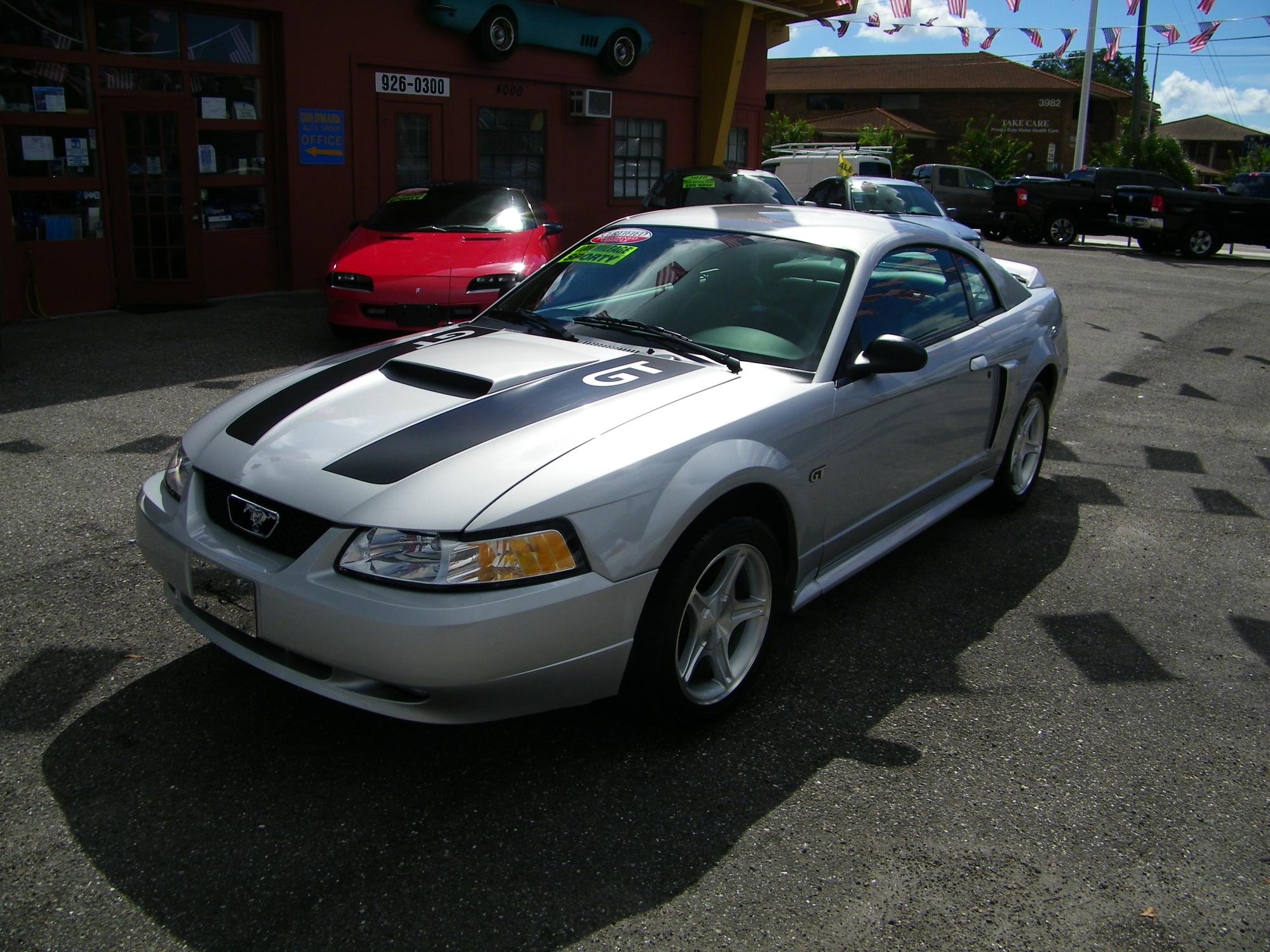 photo of 2000 Ford Mustang GT Coupe