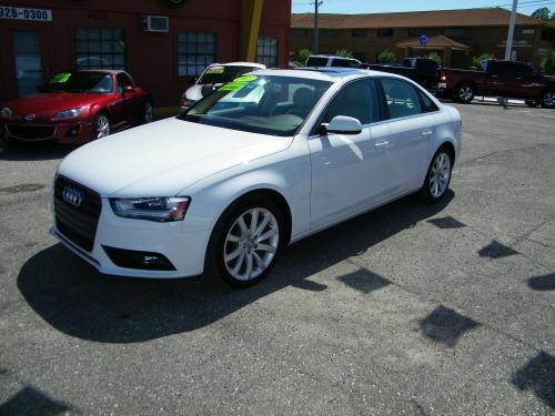 2013 Audi A4 2.0T Premium Sedan quattro 