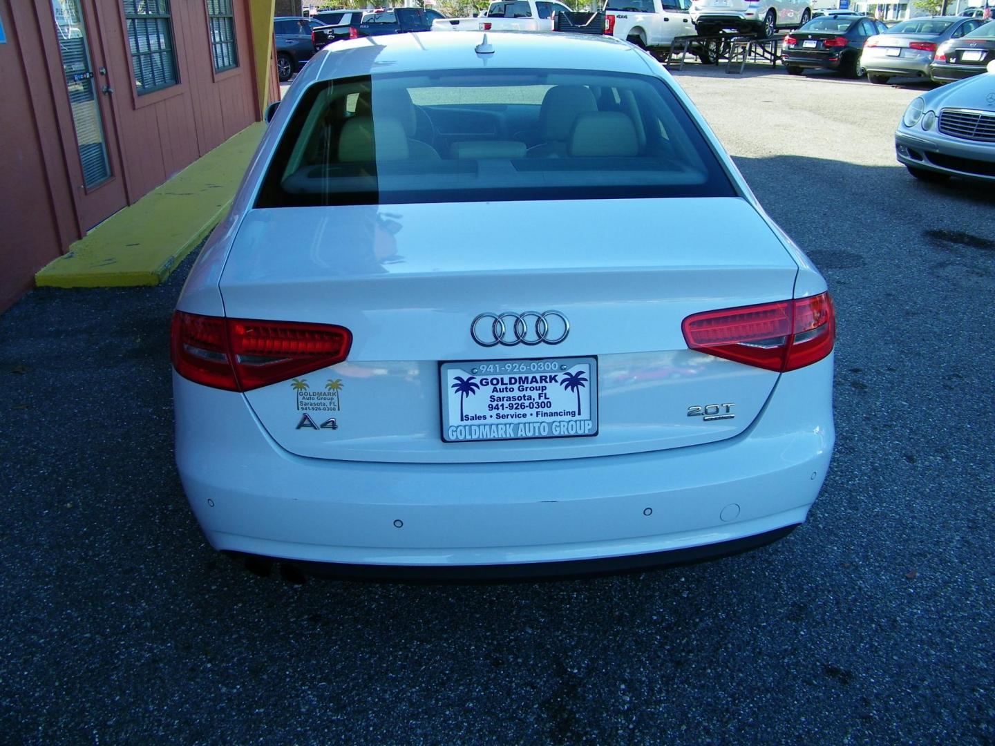 2013 White /Beige Audi A4 2.0T Premium Sedan quattro (WAUKFAFL9DA) with an 2.0L L4 DOHC 16V TURBO engine, AUTOMATIC transmission, located at 4000 Bee Ridge Road, Sarasota, FL, 34233, (941) 926-0300, 27.298664, -82.489151 - Photo#6