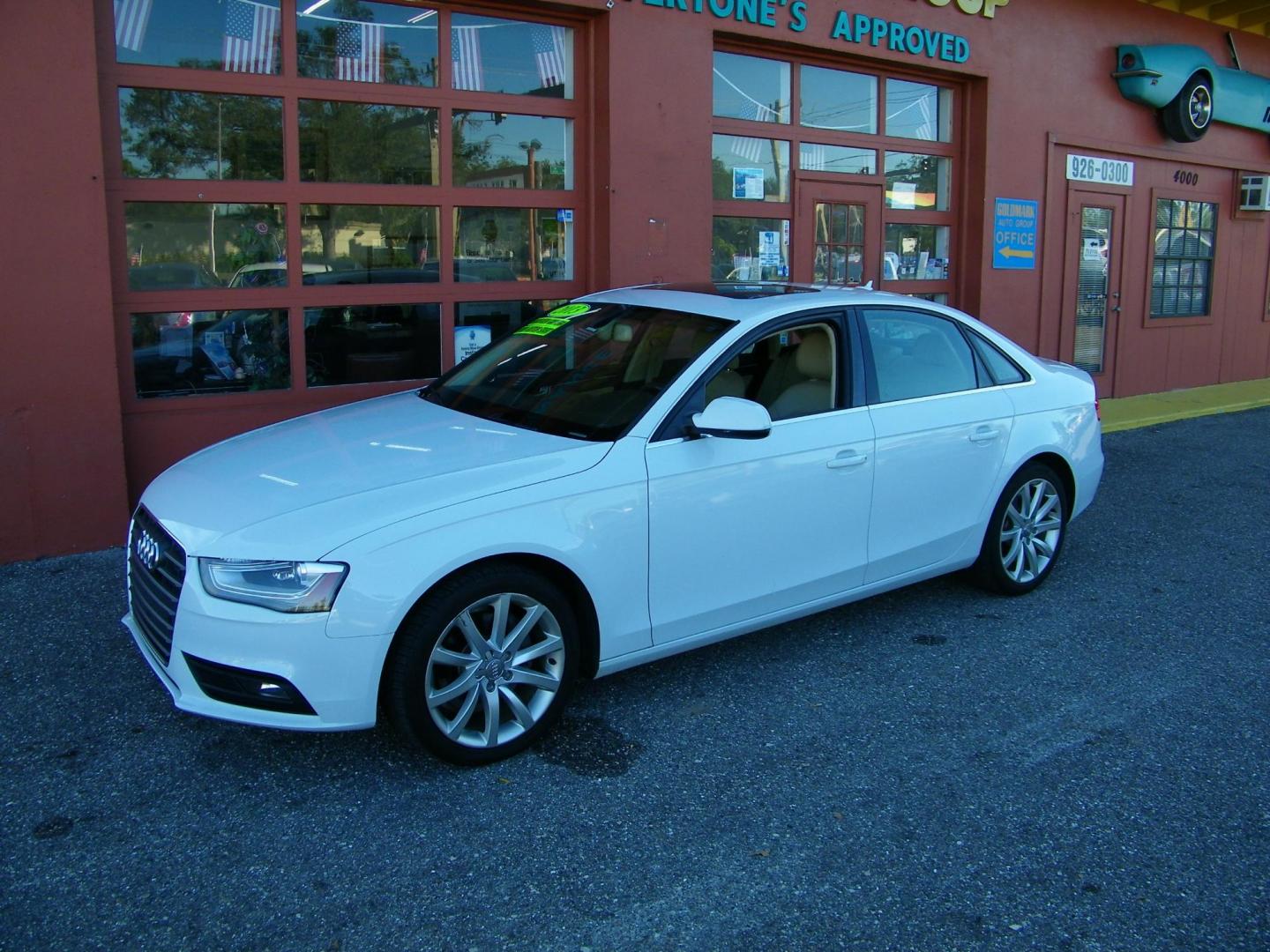2013 White /Beige Audi A4 2.0T Premium Sedan quattro (WAUKFAFL9DA) with an 2.0L L4 DOHC 16V TURBO engine, AUTOMATIC transmission, located at 4000 Bee Ridge Road, Sarasota, FL, 34233, (941) 926-0300, 27.298664, -82.489151 - Photo#1