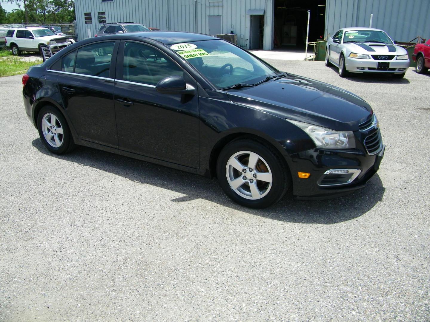 2015 Black /Black Chevrolet Cruze 1LT Auto (1G1PC5SB7F7) with an 1.4L L4 DOHC 16V TURBO engine, 6-Speed Automatic transmission, located at 4000 Bee Ridge Road, Sarasota, FL, 34233, (941) 926-0300, 27.298664, -82.489151 - Photo#7