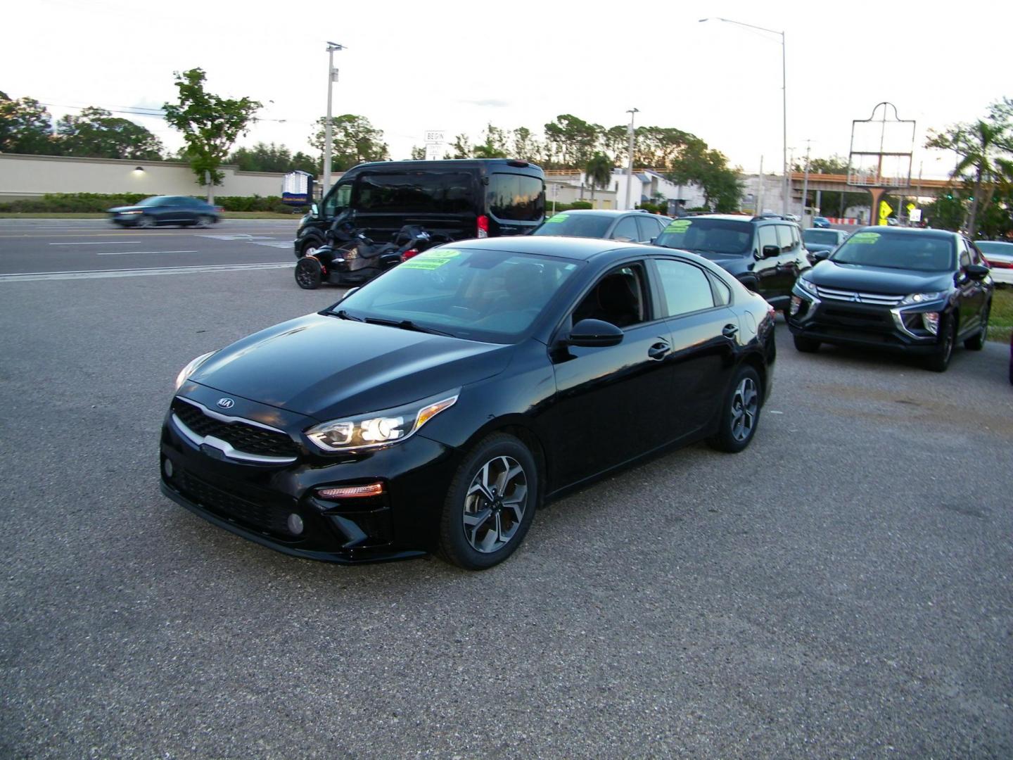 2021 Black /Black Kia Forte FE (3KPF24AD8ME) with an 2.0L L4 DOHC 16V engine, CVT transmission, located at 4000 Bee Ridge Road, Sarasota, FL, 34233, (941) 926-0300, 27.298664, -82.489151 - Photo#0