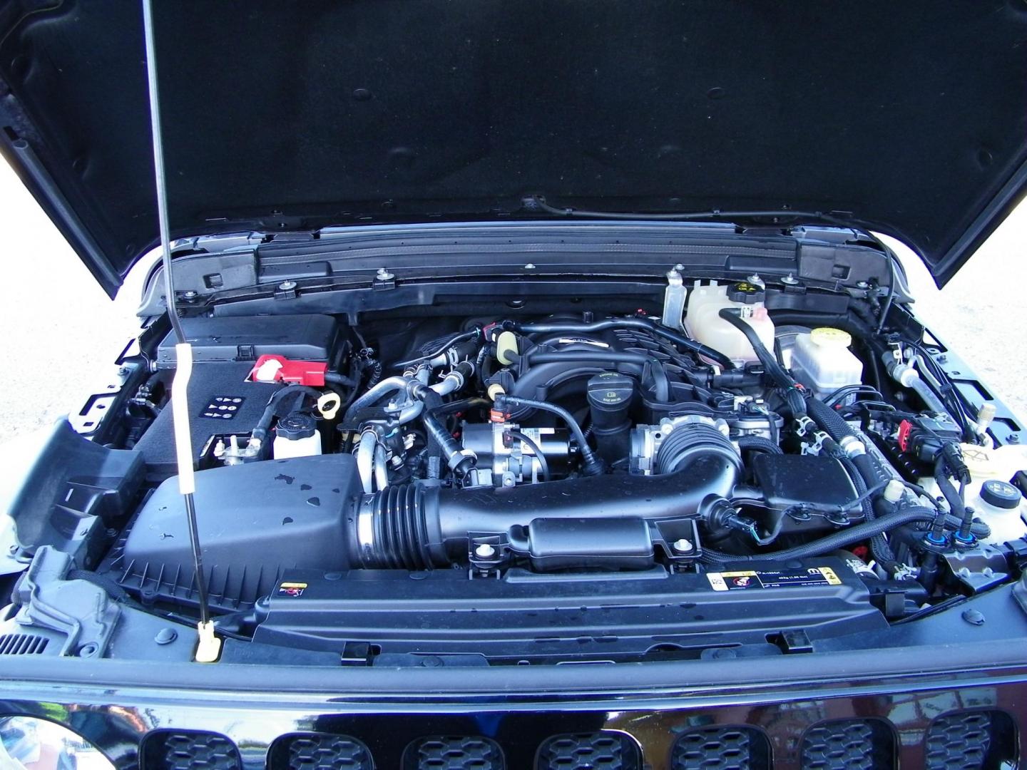 2023 Gray /Tan Jeep Wrangler Unlimited Sport (1C4HJXDG9PW) with an 3.6L V6 DOHC 24V FFV engine, 6A transmission, located at 4000 Bee Ridge Road, Sarasota, FL, 34233, (941) 926-0300, 27.298664, -82.489151 - Photo#9