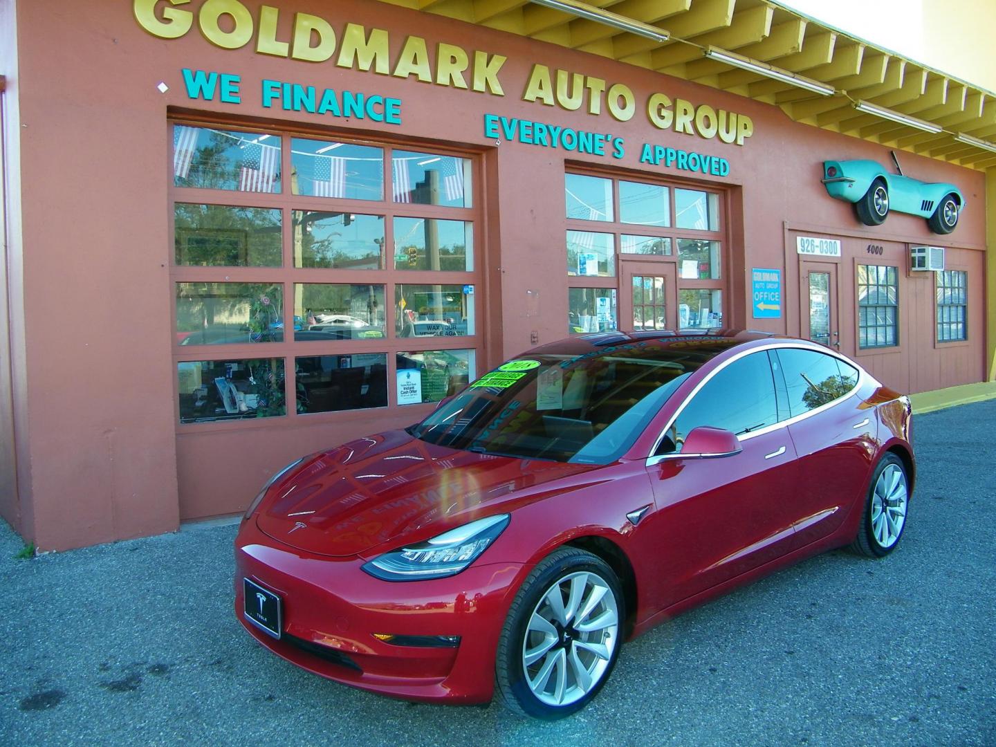 2018 Red /Black Tesla Model 3 Base (5YJ3E1EA1JF) with an ELECTRIC engine, 1A transmission, located at 4000 Bee Ridge Road, Sarasota, FL, 34233, (941) 926-0300, 27.298664, -82.489151 - Photo#1
