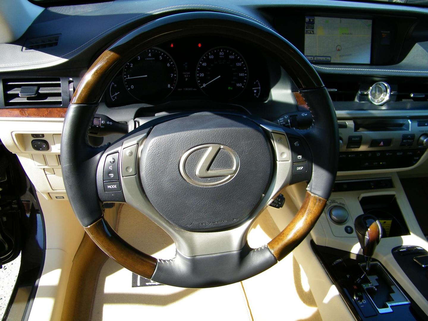 2014 Black /Beige Lexus ES 350 Sedan (JTHBK1GG9E2) with an 3.5L V6 DOHC 24V engine, 6-Speed Automatic transmission, located at 4000 Bee Ridge Road, Sarasota, FL, 34233, (941) 926-0300, 27.298664, -82.489151 - Photo#19