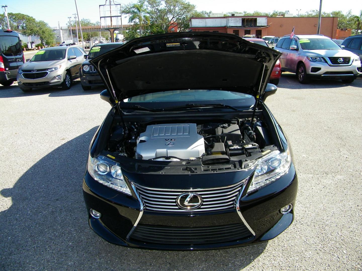 2014 Black /Beige Lexus ES 350 Sedan (JTHBK1GG9E2) with an 3.5L V6 DOHC 24V engine, 6-Speed Automatic transmission, located at 4000 Bee Ridge Road, Sarasota, FL, 34233, (941) 926-0300, 27.298664, -82.489151 - Photo#8