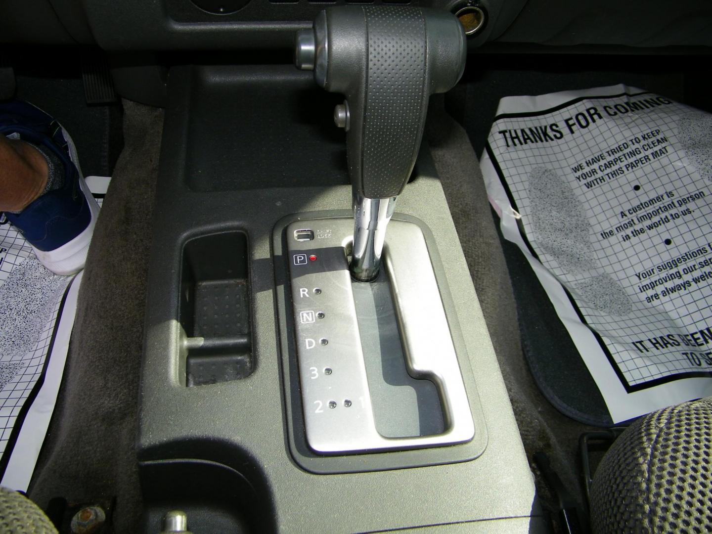 2005 Yellow /Gray Nissan Xterra 2WD (5N1AN08U85C) with an 4.0L V6 DOHC 24V engine, Automatic transmission, located at 4000 Bee Ridge Road, Sarasota, FL, 34233, (941) 926-0300, 27.298664, -82.489151 - Photo#21