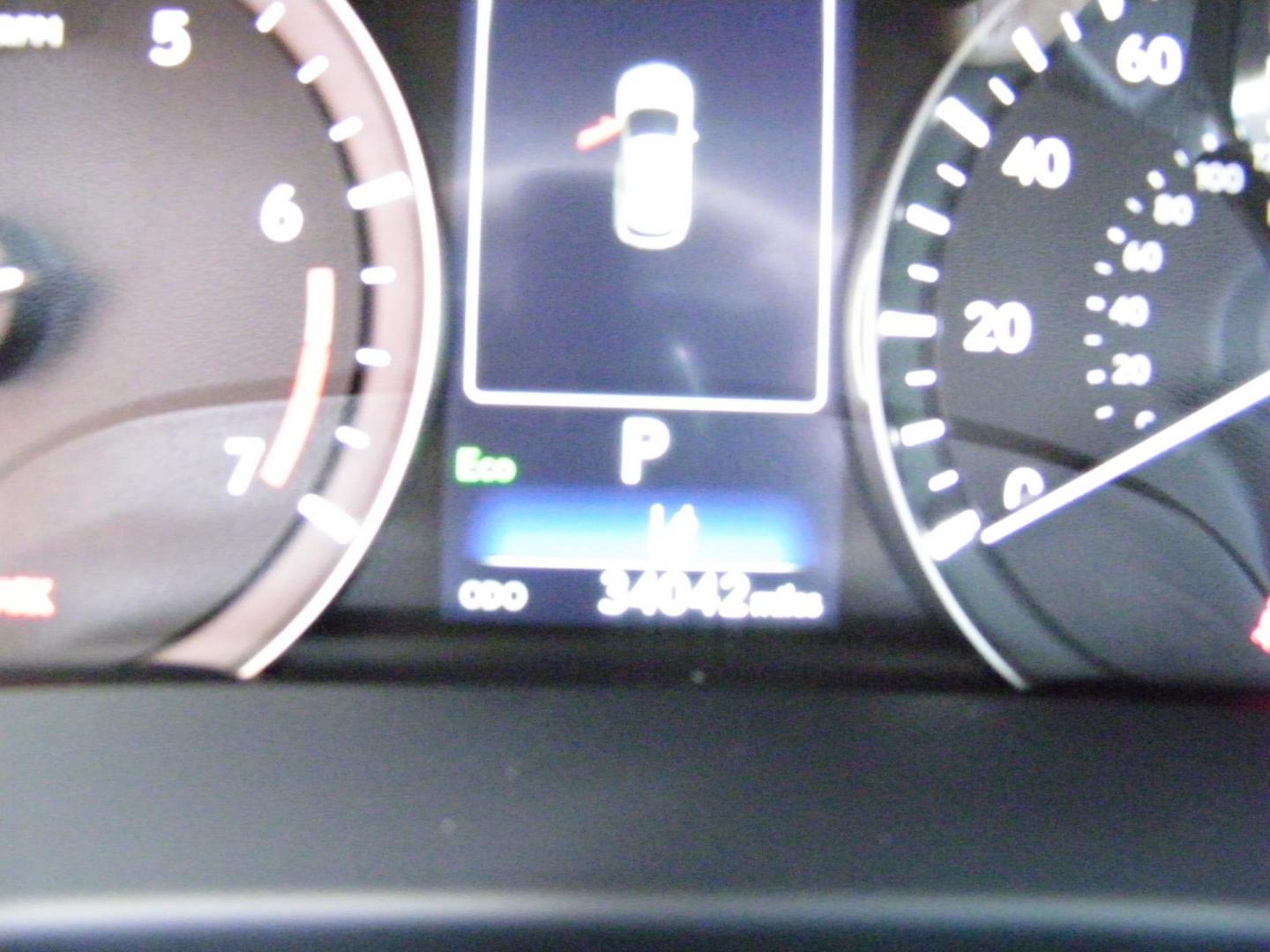 2022 White /Beige Lexus RX 350L FWD (JTJHZKEA5N2) with an 3.5L V6 DOHC 24V engine, 6A transmission, located at 4000 Bee Ridge Road, Sarasota, FL, 34233, (941) 926-0300, 27.298664, -82.489151 - Photo#18