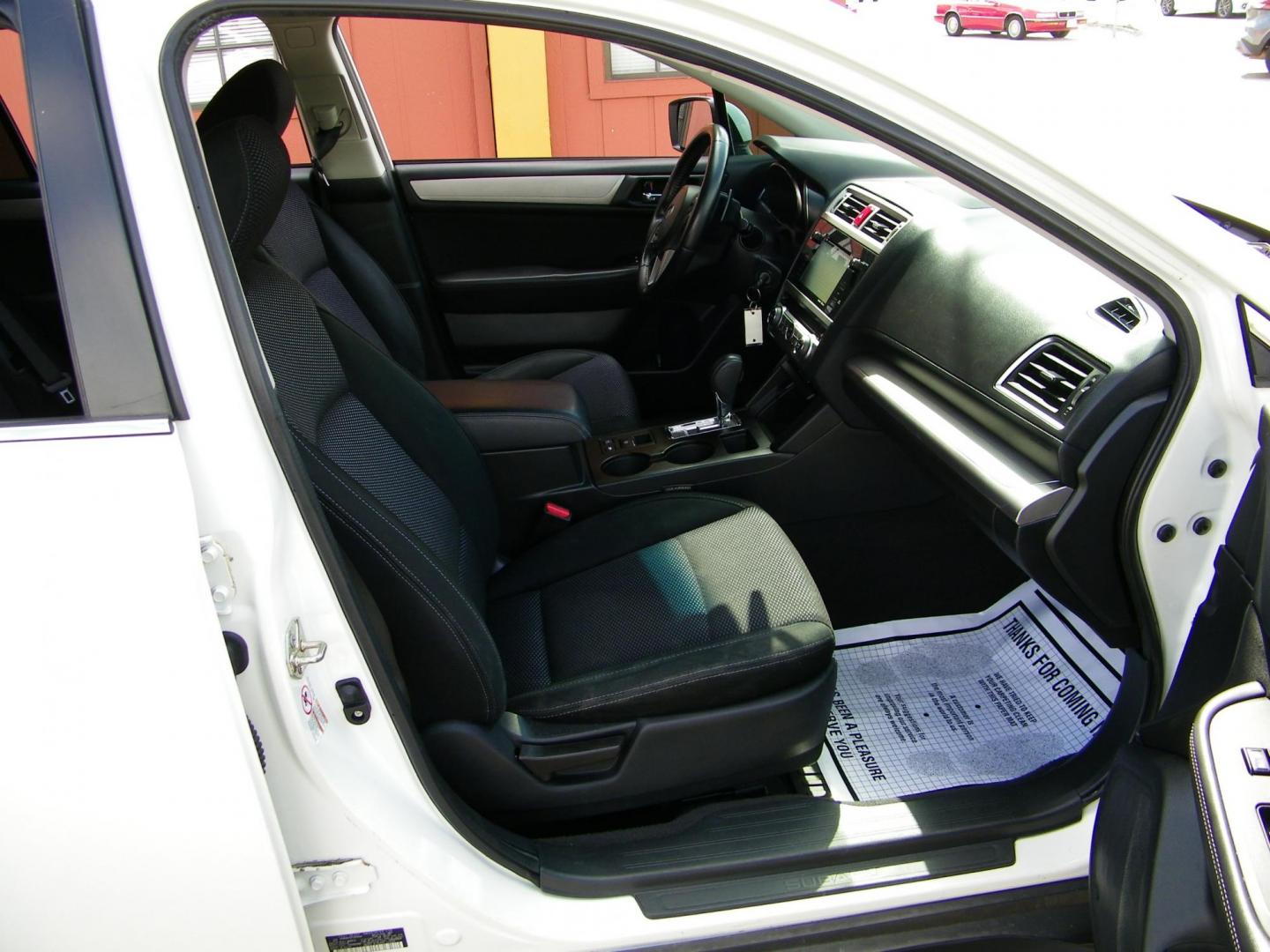 2015 White /Grey Subaru Outback 2.5i Premium (4S4BSBFC0F3) with an 2.5L H4 DOHC 16V engine, 6-Speed Automatic transmission, located at 4000 Bee Ridge Road, Sarasota, FL, 34233, (941) 926-0300, 27.298664, -82.489151 - Photo#15