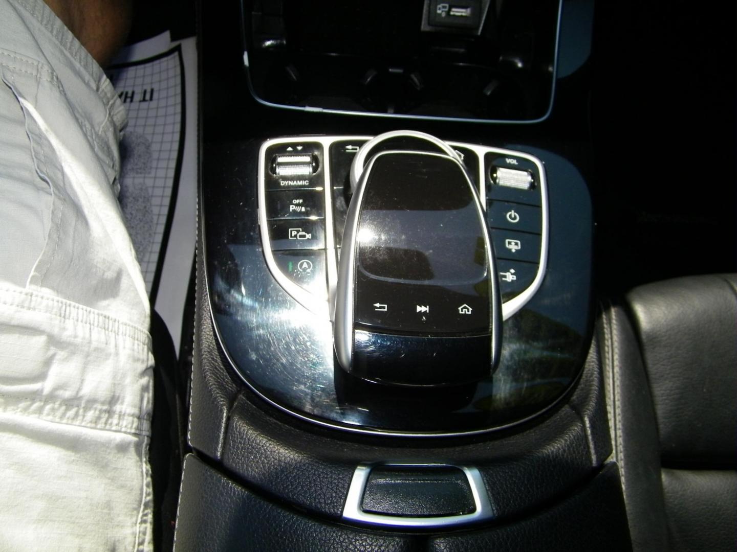 2018 Black /Black Mercedes-Benz E-Class E400 Coupe (WDD1J6FB7JF) with an 3.0L V6 DOHC 24V engine, 7A transmission, located at 4000 Bee Ridge Road, Sarasota, FL, 34233, (941) 926-0300, 27.298664, -82.489151 - Photo#15