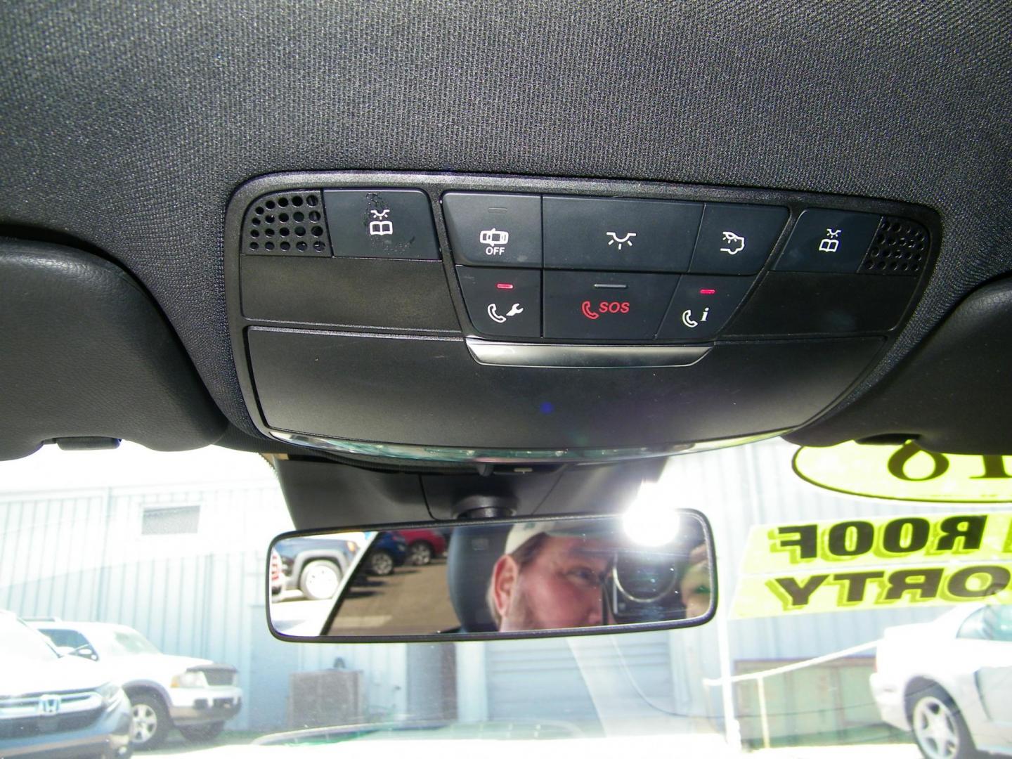 2018 Black /Black Mercedes-Benz E-Class E400 Coupe (WDD1J6FB7JF) with an 3.0L V6 DOHC 24V engine, 7A transmission, located at 4000 Bee Ridge Road, Sarasota, FL, 34233, (941) 926-0300, 27.298664, -82.489151 - Photo#17