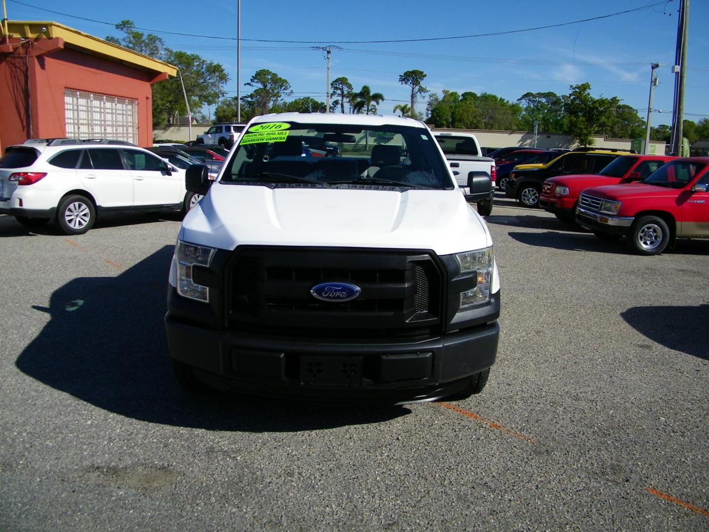 2016 White /Gray Ford F-150 XL 6.5-ft. Bed 2WD (1FTNF1CG9GK) with an 3.5L V6 TURBO engine, 6A transmission, located at 4000 Bee Ridge Road, Sarasota, FL, 34233, (941) 926-0300, 27.298664, -82.489151 - Photo#2