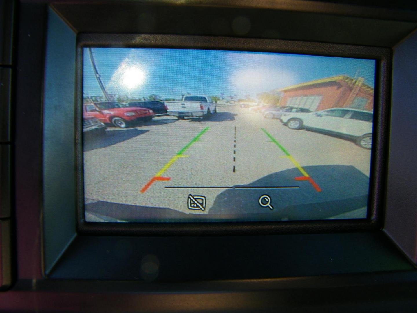 2016 White /Gray Ford F-150 XL 6.5-ft. Bed 2WD (1FTNF1CG9GK) with an 3.5L V6 TURBO engine, 6A transmission, located at 4000 Bee Ridge Road, Sarasota, FL, 34233, (941) 926-0300, 27.298664, -82.489151 - Photo#22