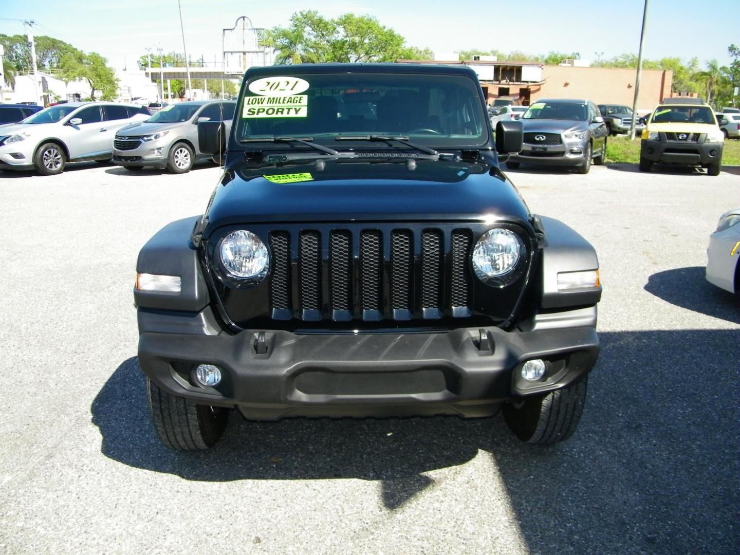 2021 Black /Black Jeep Wrangler Sport (1C4GJXAN2MW) with an 2.0L L4 DOHC 16V TURBO engine, Automatic transmission, located at 4000 Bee Ridge Road, Sarasota, FL, 34233, (941) 926-0300, 27.298664, -82.489151 - Photo#1