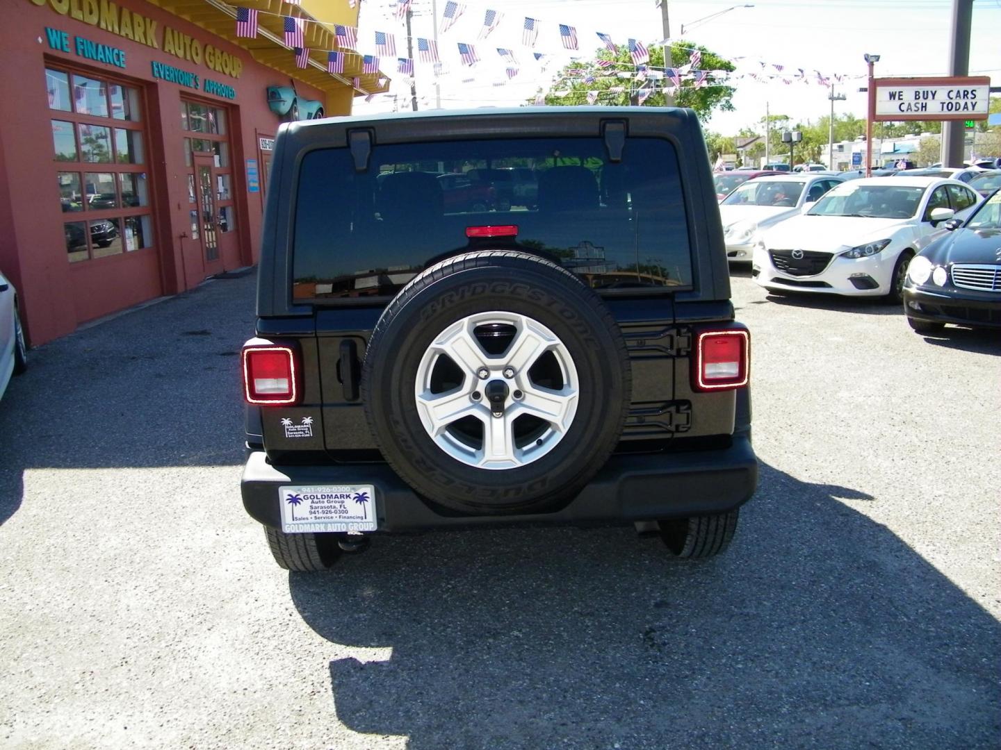 2021 Black /Black Jeep Wrangler Sport (1C4GJXAN2MW) with an 2.0L L4 DOHC 16V TURBO engine, Automatic transmission, located at 4000 Bee Ridge Road, Sarasota, FL, 34233, (941) 926-0300, 27.298664, -82.489151 - Photo#3