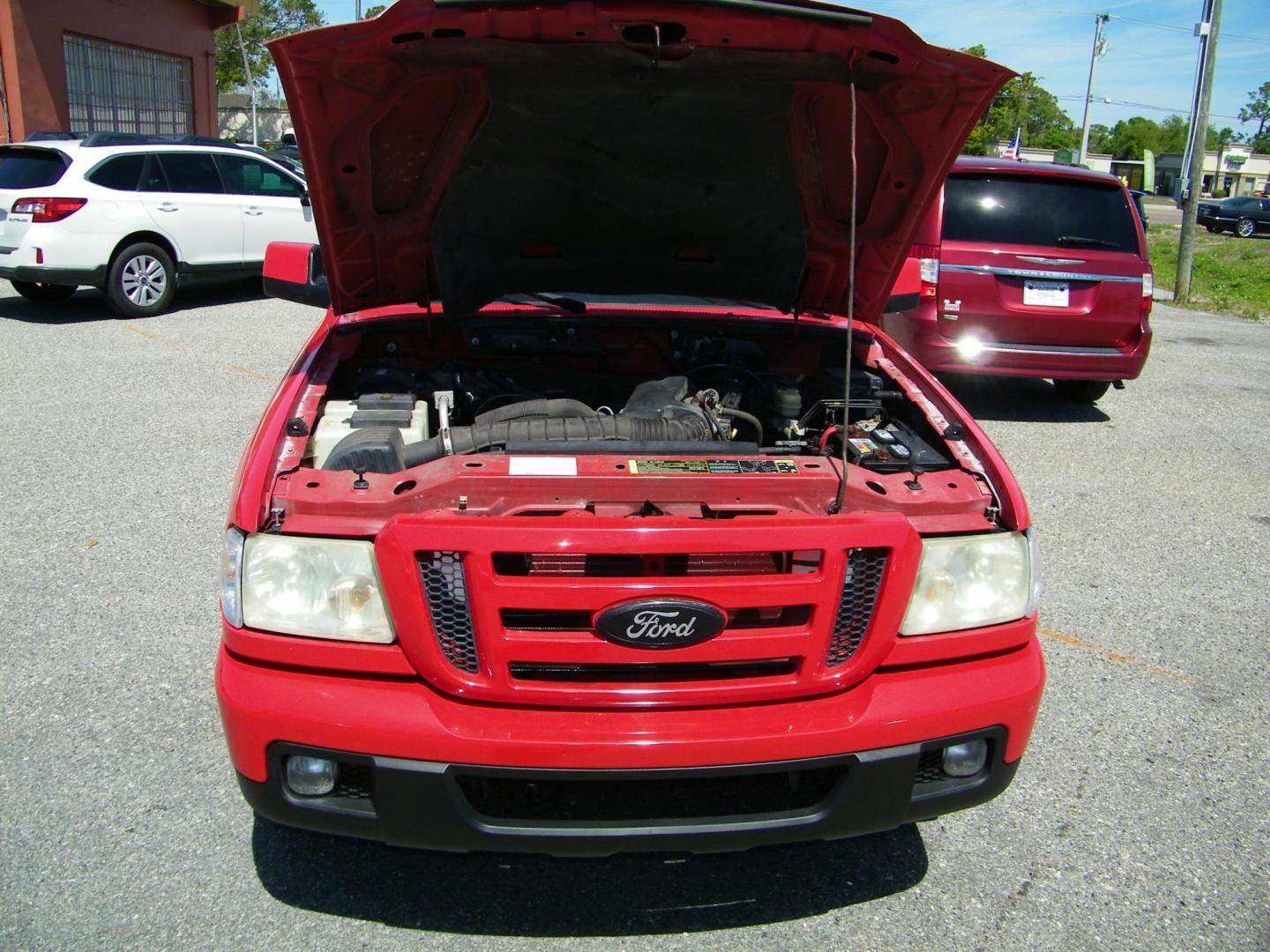 2006 Red /Gray Ford Ranger Sport SuperCab 2WD (1FTYR14U96P) with an 3.0L V6 OHV 12V engine, Automatic transmission, located at 4000 Bee Ridge Road, Sarasota, FL, 34233, (941) 926-0300, 27.298664, -82.489151 - Photo#9