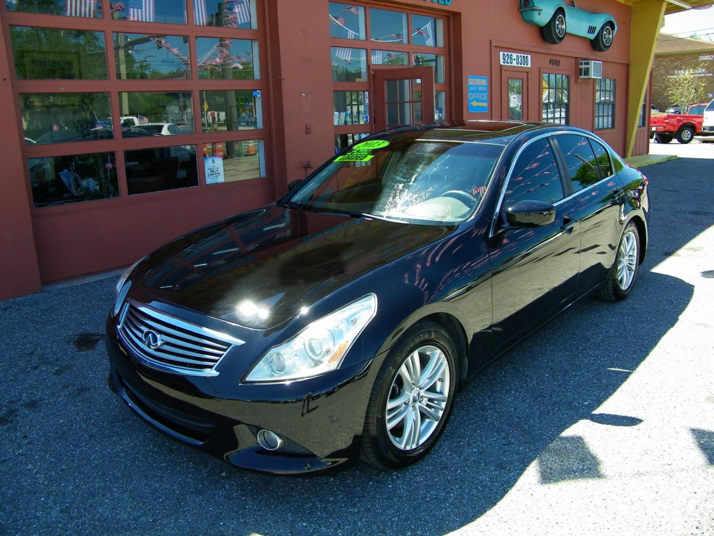2013 Black /Black Infiniti G Sedan 37 Journey (JN1CV6AP0DM) with an 3.7L V6 DOHC 24V engine, 5-Speed Automatic transmission, located at 4000 Bee Ridge Road, Sarasota, FL, 34233, (941) 926-0300, 27.298664, -82.489151 - Photo#1