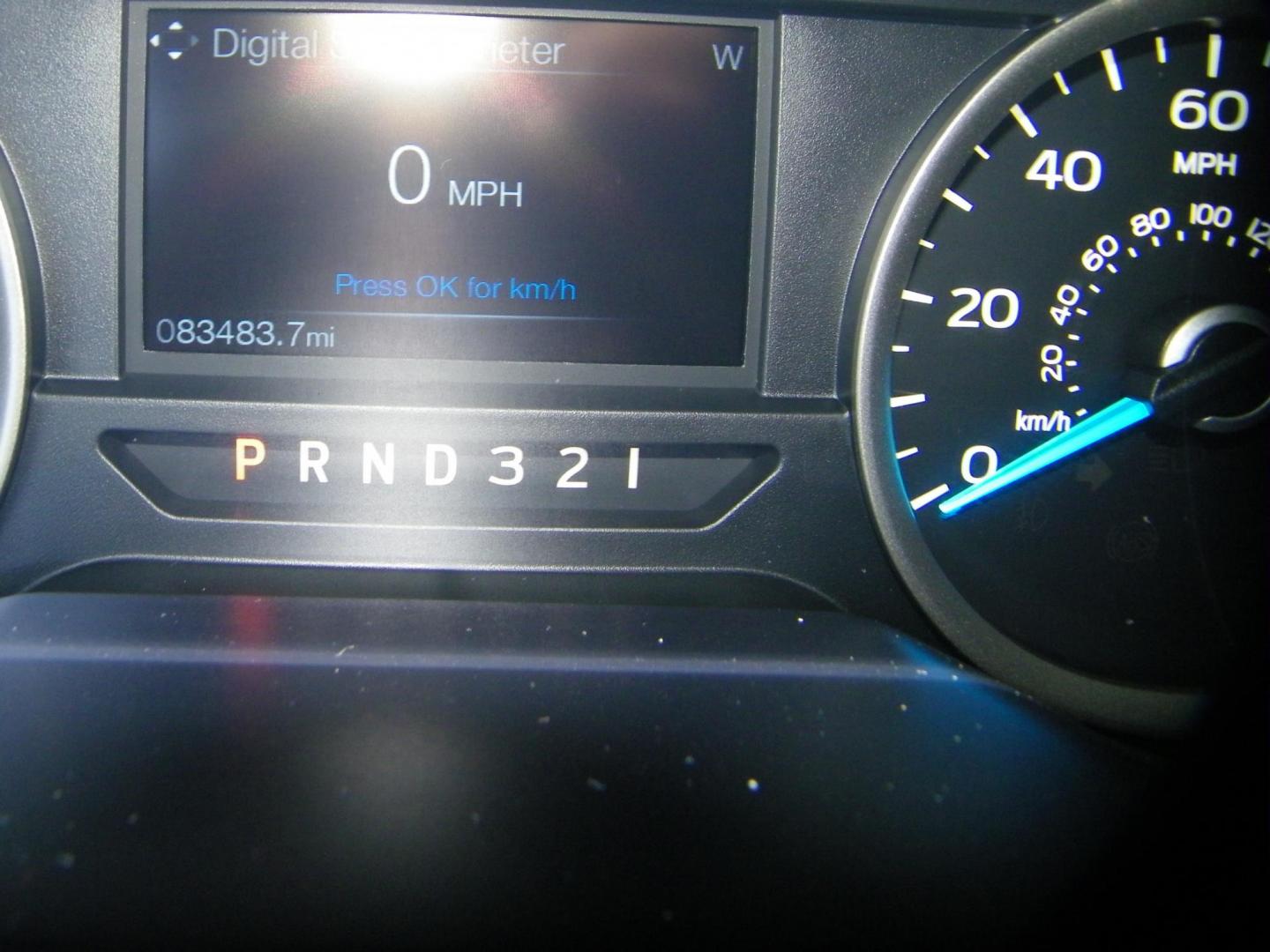 2015 Gray /Gray Ford F-150 Lariat SuperCab 6.5-ft. Bed 4WD (1FTEX1E89FK) with an 3.5L V6 DOHC 24V engine, 6-Speed Automatic transmission, located at 4000 Bee Ridge Road, Sarasota, FL, 34233, (941) 926-0300, 27.298664, -82.489151 - Photo#20