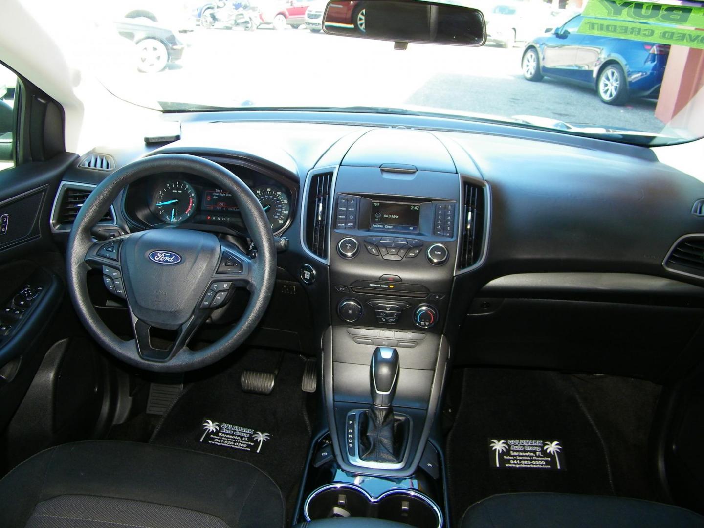 2018 Gray /Gray Ford Edge SE FWD (2FMPK3G97JB) with an 2.0L L4 DOHC 16V engine, 6A transmission, located at 4000 Bee Ridge Road, Sarasota, FL, 34233, (941) 926-0300, 27.298664, -82.489151 - Photo#12