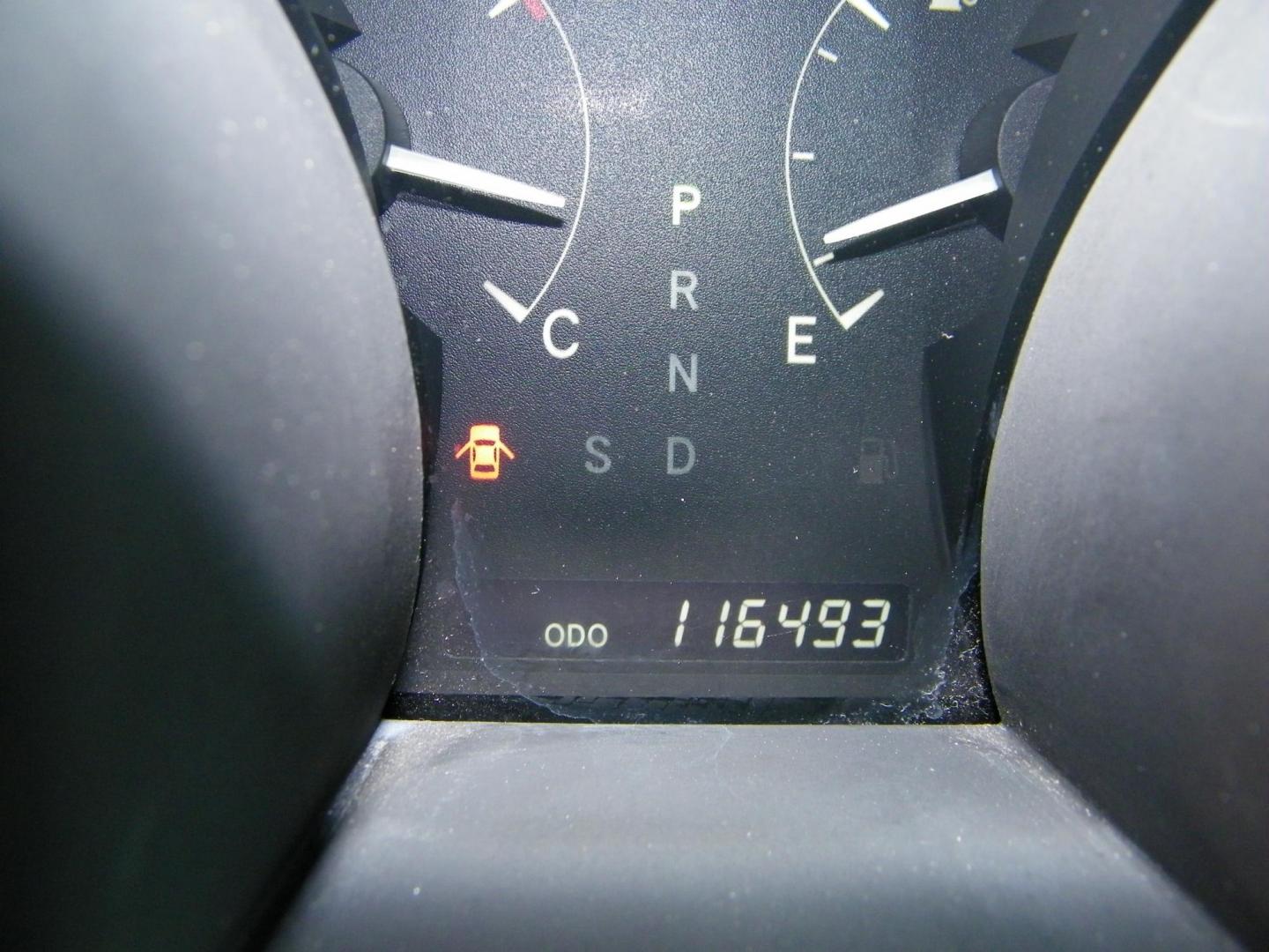 2012 Silver /Grey Toyota Highlander Base 4WD (5TDBK3EH4CS) with an 3.5L V6 DOHC 24V engine, 5-Speed Automatic transmission, located at 4000 Bee Ridge Road, Sarasota, FL, 34233, (941) 926-0300, 27.298664, -82.489151 - Photo#28