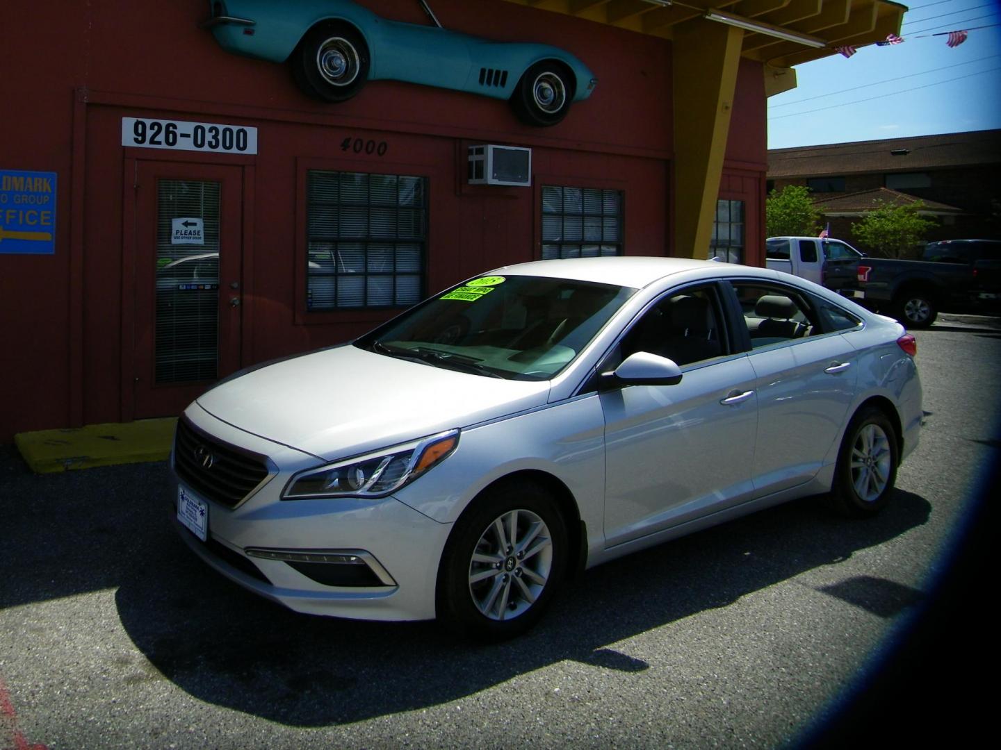 2015 Silver /Beige Hyundai Sonata ECO (5NPE24AF9FH) with an 1.6L L4 DOHC 16V engine, 7-Speed Automatic transmission, located at 4000 Bee Ridge Road, Sarasota, FL, 34233, (941) 926-0300, 27.298664, -82.489151 - Photo#0