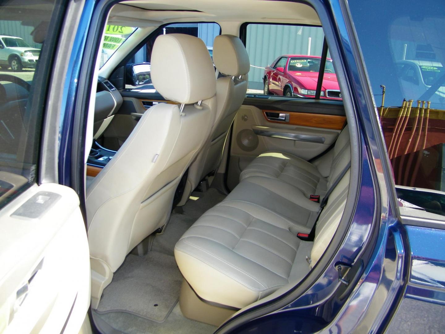 2011 Blue /Beige Land Rover Range Rover Sport HSE (SALSK2D43BA) with an 4.4L V8 DOHC 32V engine, 6-Speed Automatic transmission, located at 4000 Bee Ridge Road, Sarasota, FL, 34233, (941) 926-0300, 27.298664, -82.489151 - Photo#9