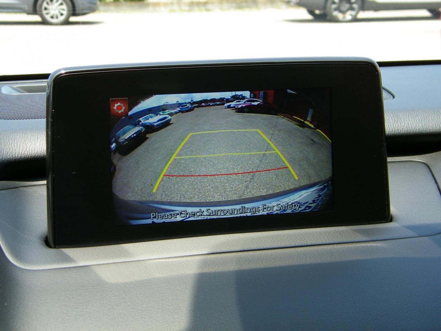 2019 Silver /Black Mazda CX-9 Sport AWD (JM3TCBBY4K0) with an 2.5L L4 DOHC 16V engine, 6A transmission, located at 4000 Bee Ridge Road, Sarasota, FL, 34233, (941) 926-0300, 27.298664, -82.489151 - Photo#7