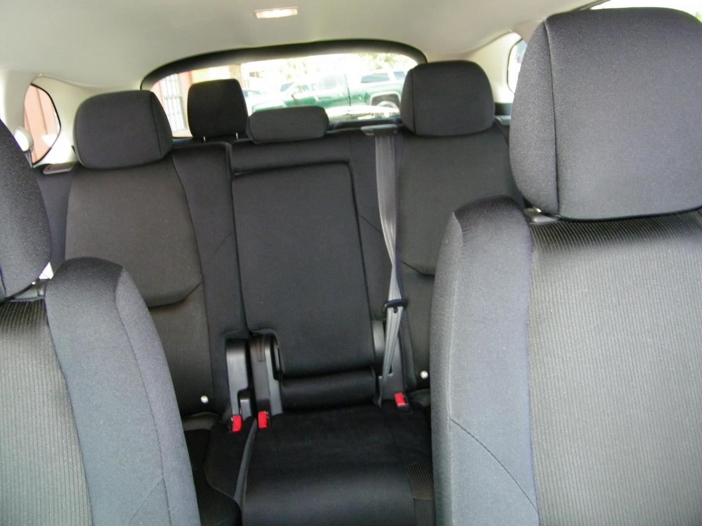 2019 Silver /Black Mazda CX-9 Sport AWD (JM3TCBBY4K0) with an 2.5L L4 DOHC 16V engine, 6A transmission, located at 4000 Bee Ridge Road, Sarasota, FL, 34233, (941) 926-0300, 27.298664, -82.489151 - Photo#10