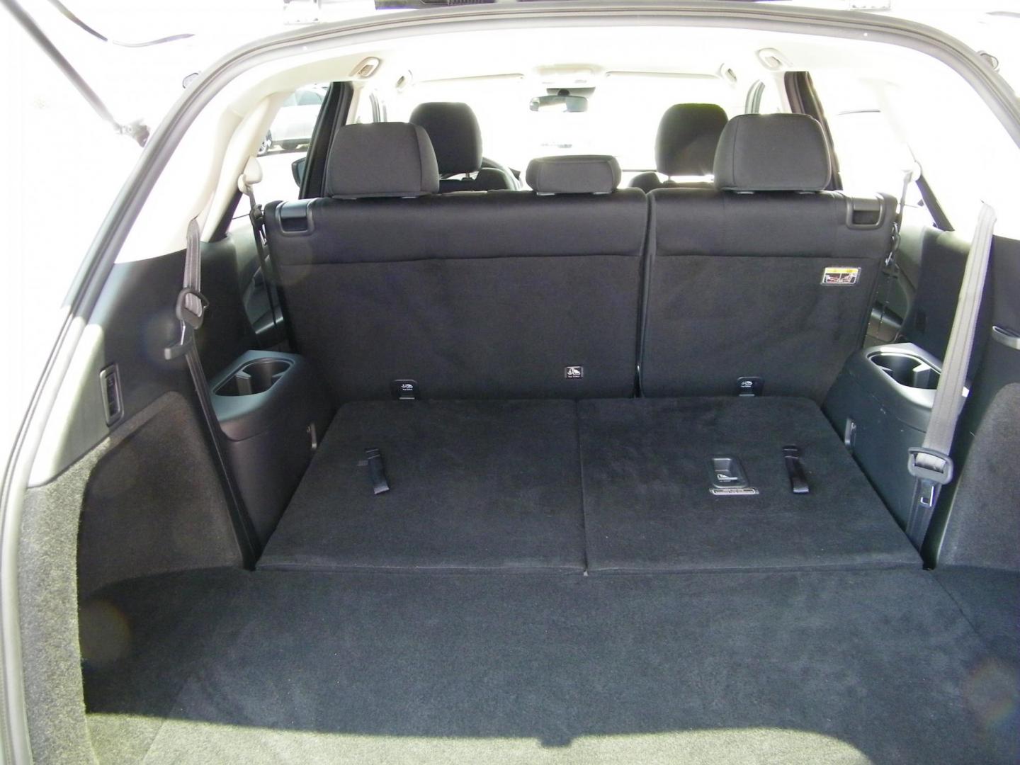 2019 Silver /Black Mazda CX-9 Sport AWD (JM3TCBBY4K0) with an 2.5L L4 DOHC 16V engine, 6A transmission, located at 4000 Bee Ridge Road, Sarasota, FL, 34233, (941) 926-0300, 27.298664, -82.489151 - Photo#16