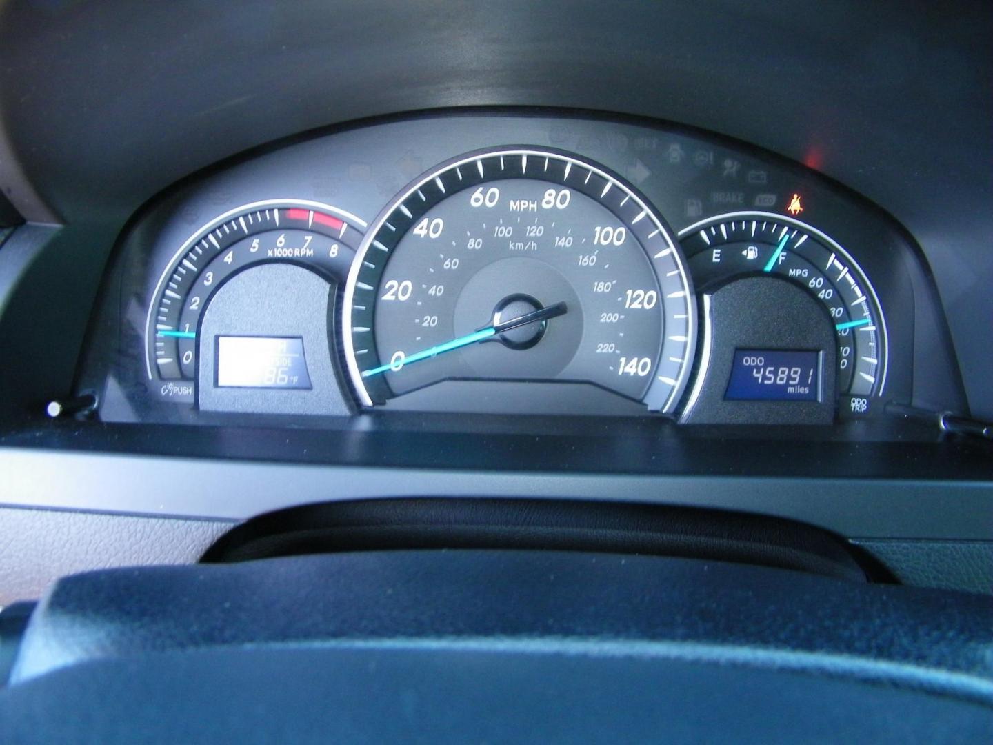 2013 Blue /Tan Toyota Camry SE (4T1BF1FKXDU) with an 2.5L L4 DOHC 16V engine, 6-Speed Automatic transmission, located at 4000 Bee Ridge Road, Sarasota, FL, 34233, (941) 926-0300, 27.298664, -82.489151 - Photo#23