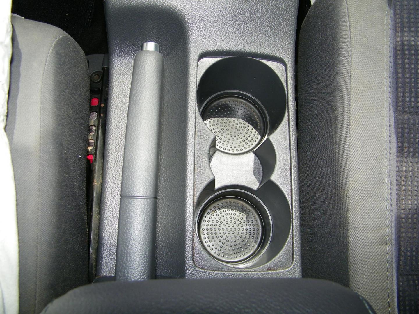 2007 Red /Black Volkswagen New Jetta Value Edition 2.5L (3VWPF71K57M) with an 2.5L L5 DOHC 20V engine, 5-Speed Manual Overdrive transmission, located at 4000 Bee Ridge Road, Sarasota, FL, 34233, (941) 926-0300, 27.298664, -82.489151 - Photo#18