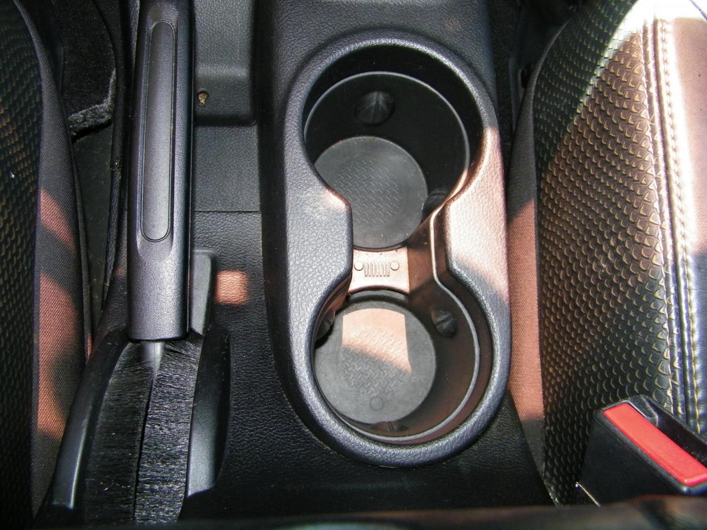 2014 Black /Black Jeep Wrangler Unlimited Sahara 4WD (1C4BJWEG2EL) with an 3.6L V6 DOHC 24V FFV engine, Automatic transmission, located at 4000 Bee Ridge Road, Sarasota, FL, 34233, (941) 926-0300, 27.298664, -82.489151 - Photo#18