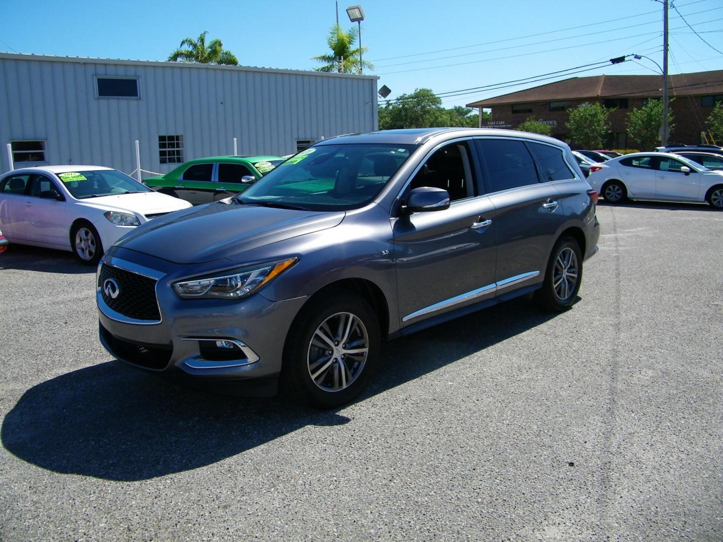 2020 Grey /Black Infiniti QX60 PURE (5N1DL0MN6LC) with an 3.5L V6 DOHC 24V engine, CVT transmission, located at 4000 Bee Ridge Road, Sarasota, FL, 34233, (941) 926-0300, 27.298664, -82.489151 - Photo#0
