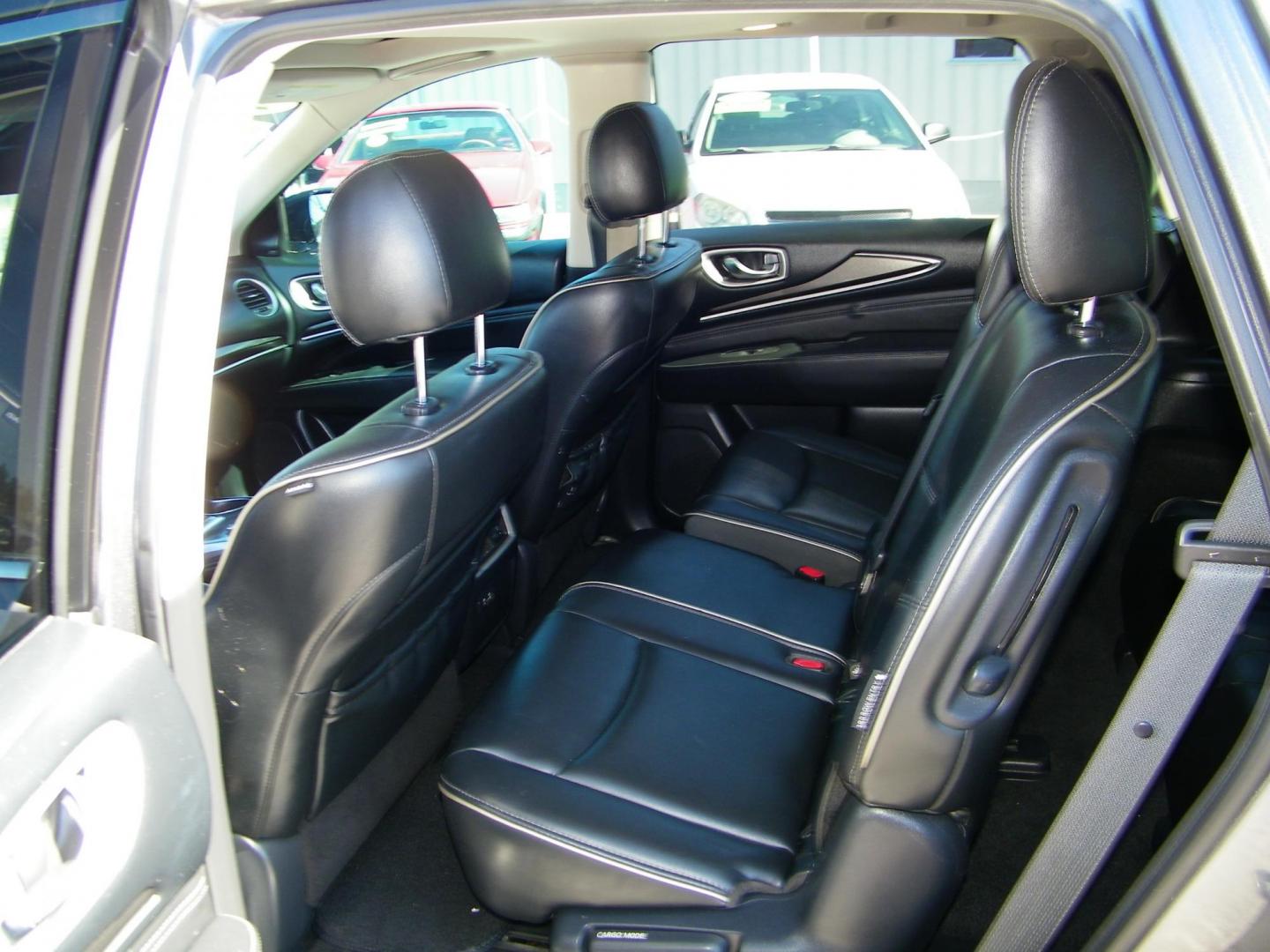 2020 Grey /Black Infiniti QX60 PURE (5N1DL0MN6LC) with an 3.5L V6 DOHC 24V engine, CVT transmission, located at 4000 Bee Ridge Road, Sarasota, FL, 34233, (941) 926-0300, 27.298664, -82.489151 - Photo#10