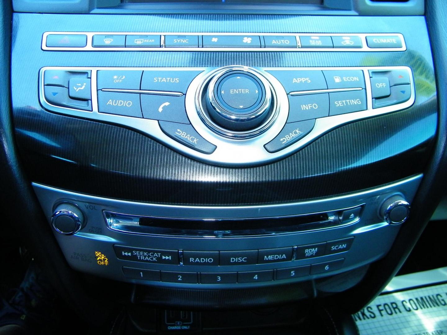 2020 Grey /Black Infiniti QX60 PURE (5N1DL0MN6LC) with an 3.5L V6 DOHC 24V engine, CVT transmission, located at 4000 Bee Ridge Road, Sarasota, FL, 34233, (941) 926-0300, 27.298664, -82.489151 - Photo#24