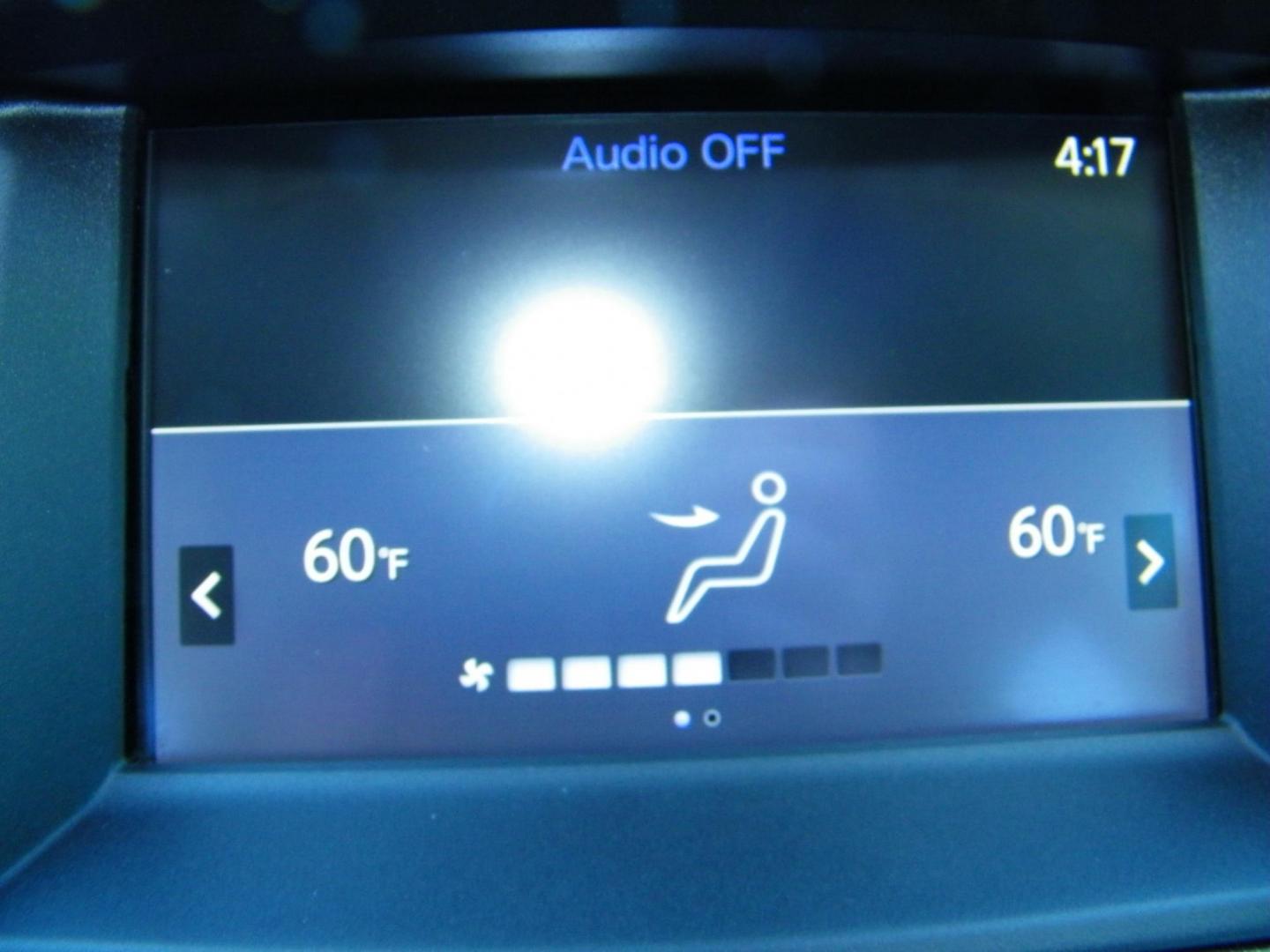 2020 Grey /Black Infiniti QX60 PURE (5N1DL0MN6LC) with an 3.5L V6 DOHC 24V engine, CVT transmission, located at 4000 Bee Ridge Road, Sarasota, FL, 34233, (941) 926-0300, 27.298664, -82.489151 - Photo#25