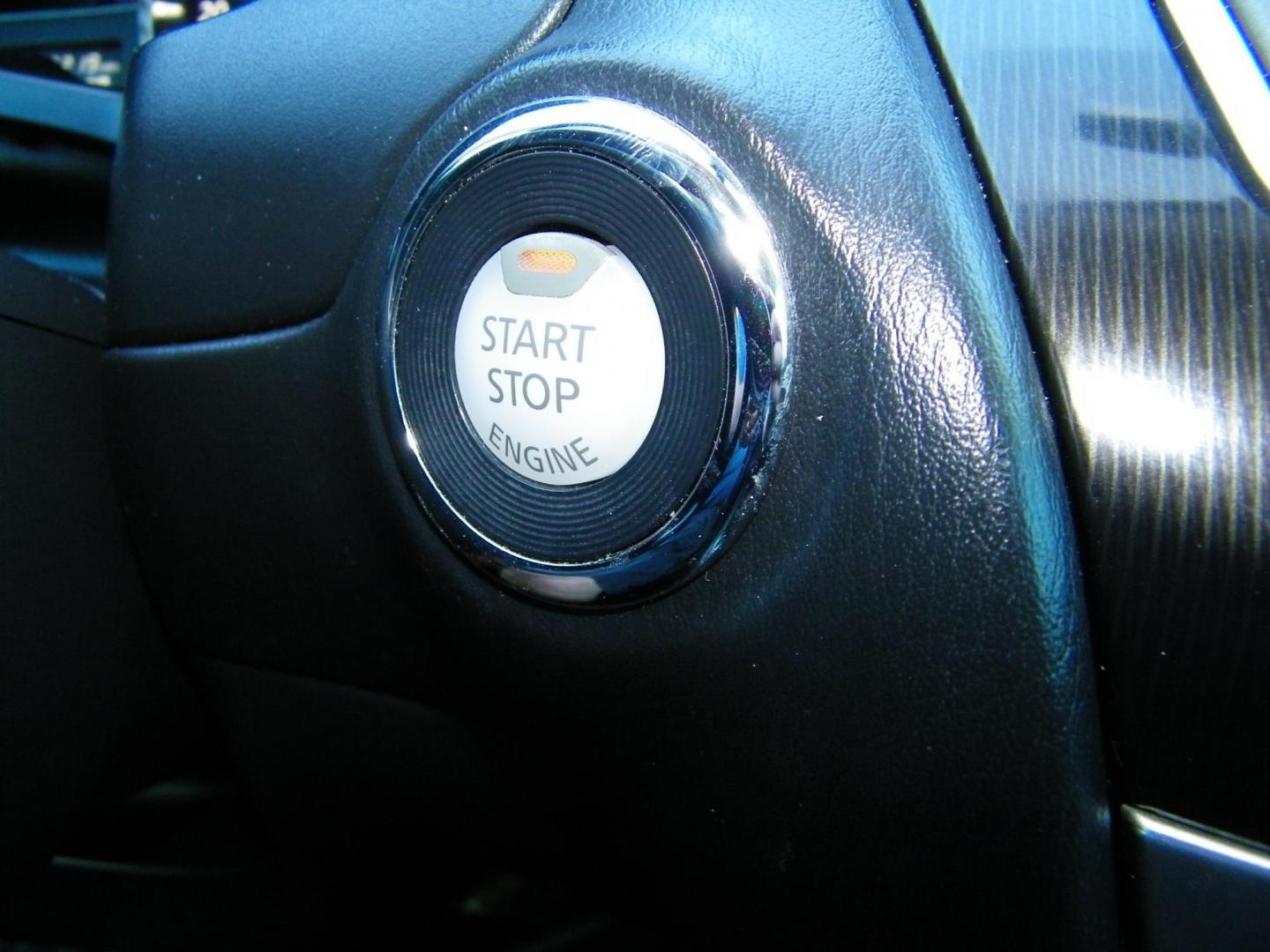 2020 Grey /Black Infiniti QX60 PURE (5N1DL0MN6LC) with an 3.5L V6 DOHC 24V engine, CVT transmission, located at 4000 Bee Ridge Road, Sarasota, FL, 34233, (941) 926-0300, 27.298664, -82.489151 - Photo#27