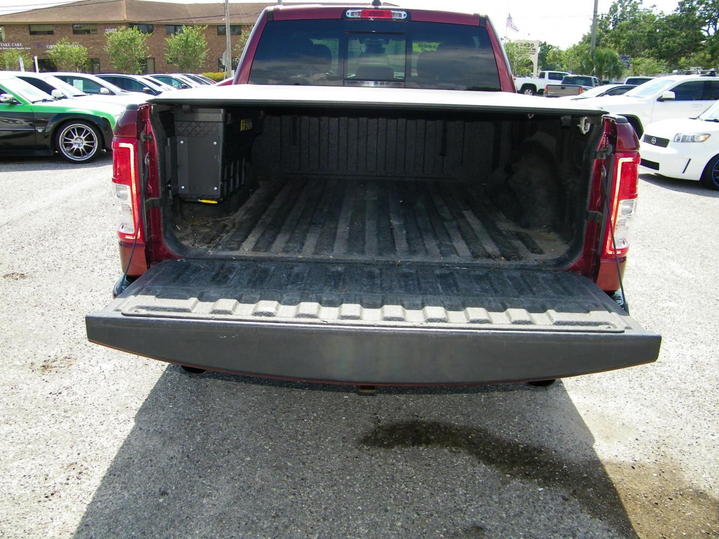 2020 Maroon /Black RAM 1500 Big Horn Crew Cab SWB 4WD (1C6SRFFT6LN) with an 5.7L V8 OHV 16V engine, 8A transmission, located at 4000 Bee Ridge Road, Sarasota, FL, 34233, (941) 926-0300, 27.298664, -82.489151 - Photo#5