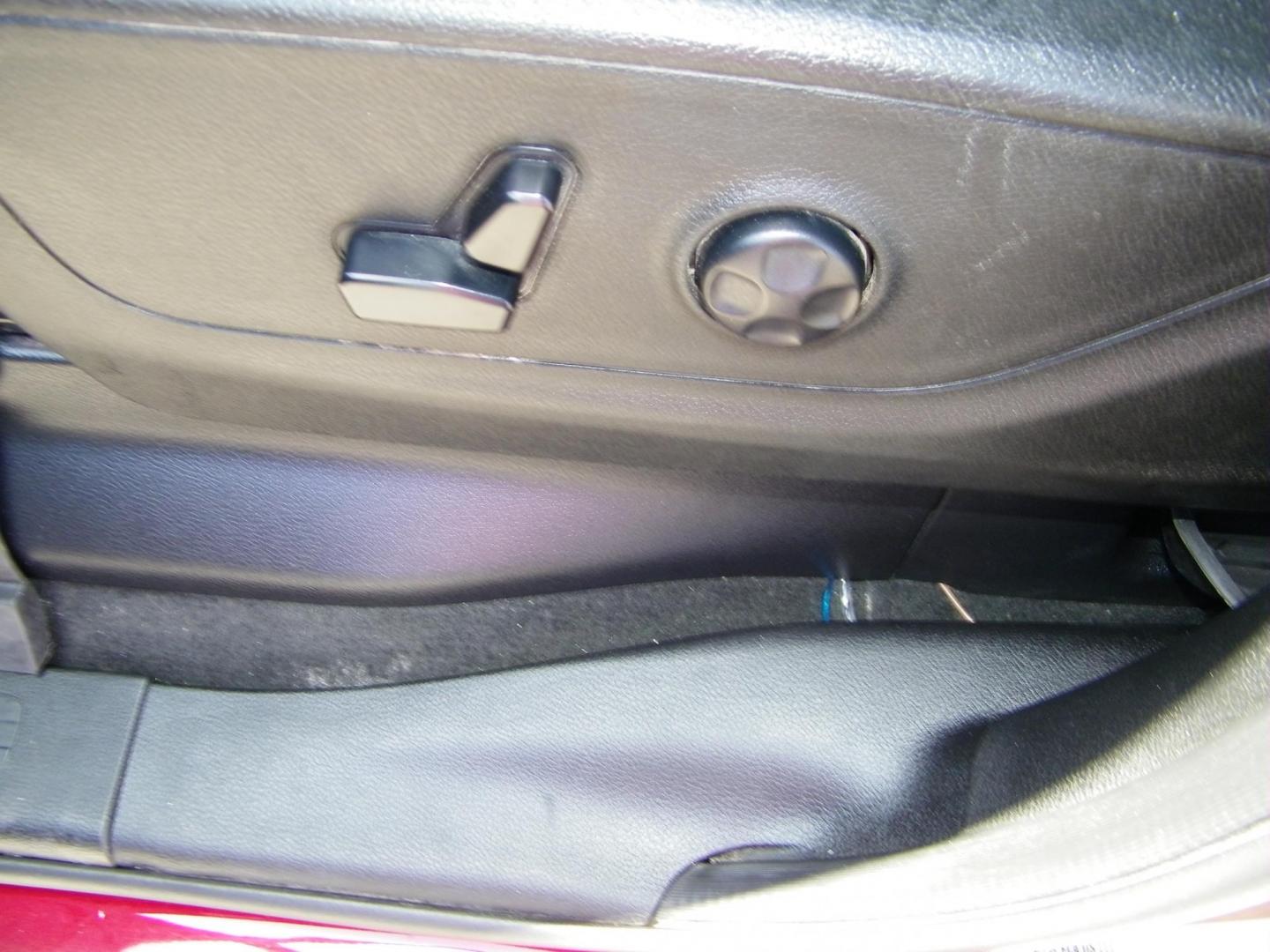 2020 Maroon /Black RAM 1500 Big Horn Crew Cab SWB 4WD (1C6SRFFT6LN) with an 5.7L V8 OHV 16V engine, 8A transmission, located at 4000 Bee Ridge Road, Sarasota, FL, 34233, (941) 926-0300, 27.298664, -82.489151 - Photo#17