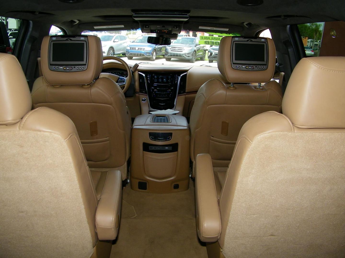 2017 Gold /Brown Cadillac Escalade Platinum 4WD (1GYS4DKJ7HR) with an 6.2L V8 OHV 16V FFV engine, 8A transmission, located at 4000 Bee Ridge Road, Sarasota, FL, 34233, (941) 926-0300, 27.298664, -82.489151 - Photo#9