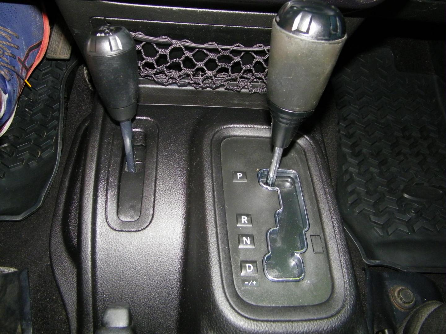 2014 Black /Black Jeep Wrangler Unlimited Sport 4WD (1C4BJWDG5EL) with an 3.6L V6 DOHC 24V FFV engine, Automatic transmission, located at 4000 Bee Ridge Road, Sarasota, FL, 34233, (941) 926-0300, 27.298664, -82.489151 - Photo#19