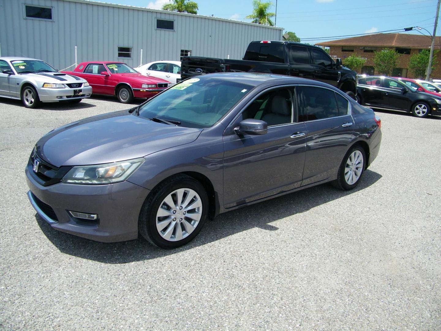 2013 Gray /Gray Honda Accord EX-L V6 Sedan AT (1HGCR3F89DA) with an 3.5L V6 SOHC 24V engine, 6-Speed Automatic transmission, located at 4000 Bee Ridge Road, Sarasota, FL, 34233, (941) 926-0300, 27.298664, -82.489151 - Photo#0