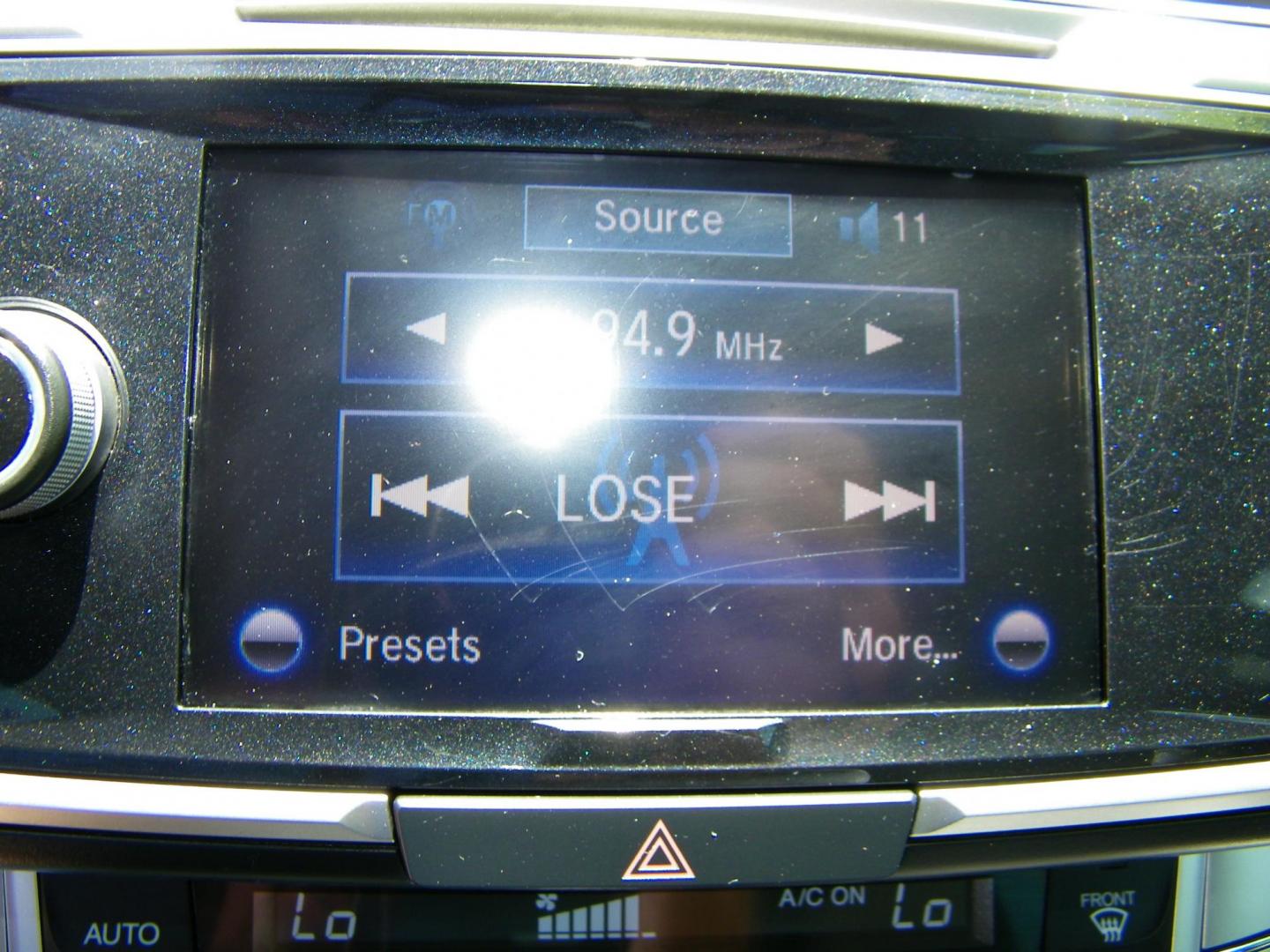 2013 Gray /Gray Honda Accord EX-L V6 Sedan AT (1HGCR3F89DA) with an 3.5L V6 SOHC 24V engine, 6-Speed Automatic transmission, located at 4000 Bee Ridge Road, Sarasota, FL, 34233, (941) 926-0300, 27.298664, -82.489151 - Photo#24